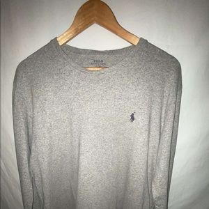 Gray Ralph Lauren’s long sleeve shirt